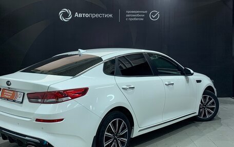 KIA Optima IV, 2018 год, 2 300 000 рублей, 6 фотография