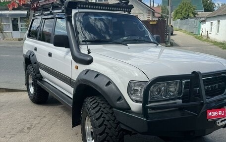 Toyota Land Cruiser 80 рестайлинг, 1993 год, 2 100 000 рублей, 1 фотография