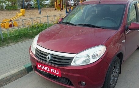 Renault Sandero I, 2011 год, 500 000 рублей, 1 фотография