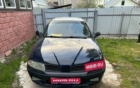 Mitsubishi Carisma I, 2000 год, 200 000 рублей, 1 фотография