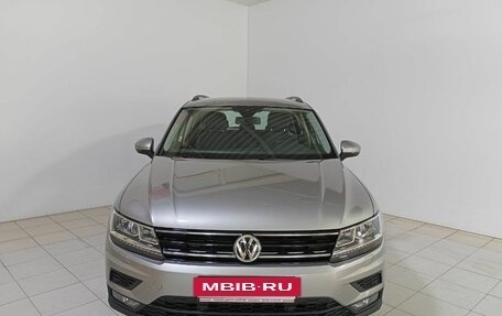 Volkswagen Tiguan II, 2020 год, 3 230 000 рублей, 2 фотография