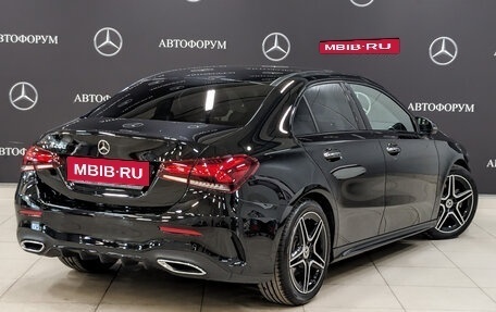 Mercedes-Benz A-Класс, 2019 год, 3 489 000 рублей, 7 фотография