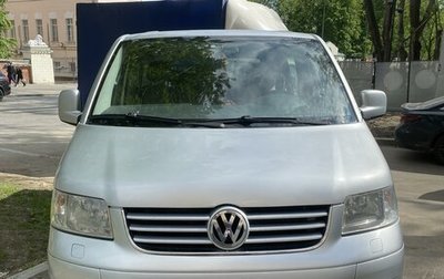 Volkswagen Transporter T5 рестайлинг, 2004 год, 1 100 000 рублей, 1 фотография