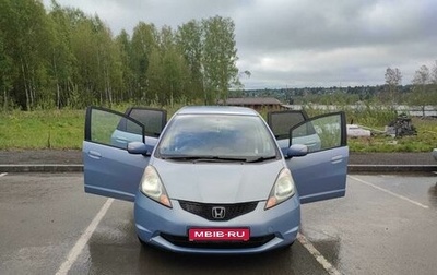 Honda Fit III, 2010 год, 850 000 рублей, 1 фотография