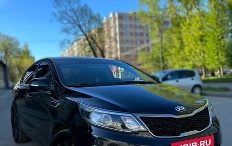 KIA Rio III рестайлинг, 2015 год, 1 330 000 рублей, 1 фотография