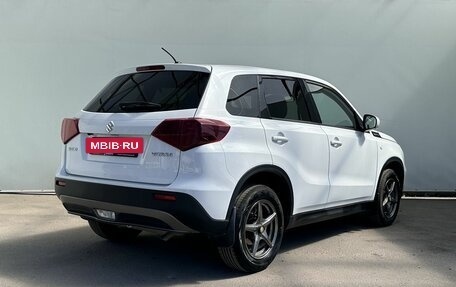 Suzuki Vitara II рестайлинг, 2019 год, 2 000 000 рублей, 4 фотография