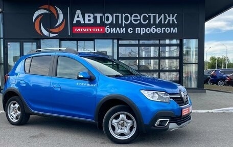 Renault Sandero II рестайлинг, 2018 год, 1 190 000 рублей, 1 фотография