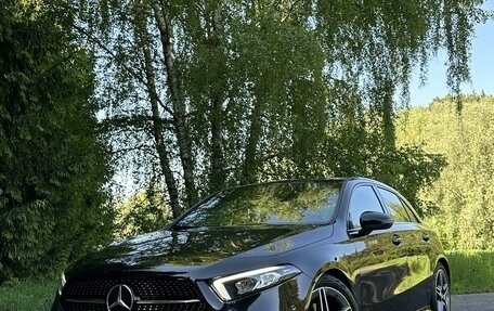 Mercedes-Benz A-Класс, 2020 год, 3 333 000 рублей, 1 фотография