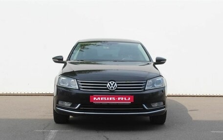 Volkswagen Passat B7, 2012 год, 990 000 рублей, 2 фотография