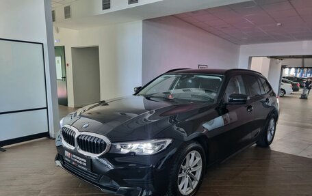 BMW 3 серия, 2019 год, 2 930 000 рублей, 1 фотография