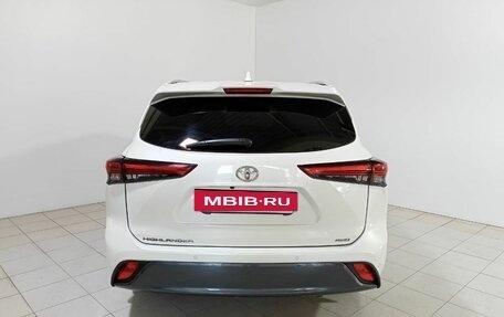 Toyota Highlander, 2021 год, 7 850 000 рублей, 6 фотография