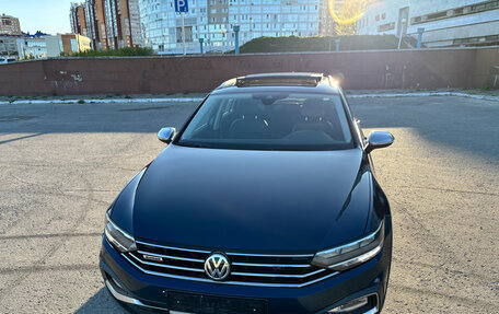 Volkswagen Passat B8 рестайлинг, 2020 год, 3 500 000 рублей, 2 фотография
