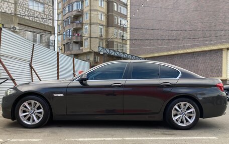 BMW 5 серия, 2014 год, 2 440 000 рублей, 2 фотография