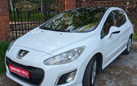 Peugeot 308 II, 2012 год, 890 000 рублей, 1 фотография