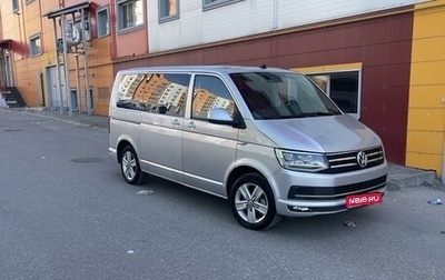 Volkswagen Multivan T6 рестайлинг, 2019 год, 3 500 000 рублей, 1 фотография