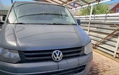 Volkswagen Transporter T5 рестайлинг, 2012 год, 1 530 000 рублей, 1 фотография