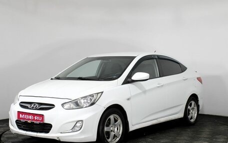 Hyundai Solaris II рестайлинг, 2011 год, 580 000 рублей, 1 фотография