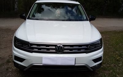 Volkswagen Tiguan II, 2019 год, 4 000 000 рублей, 1 фотография