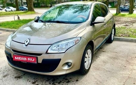 Renault Megane III, 2011 год, 900 000 рублей, 1 фотография