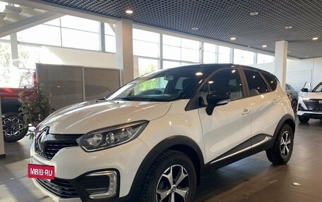 Renault Kaptur I рестайлинг, 2019 год, 7 фотография