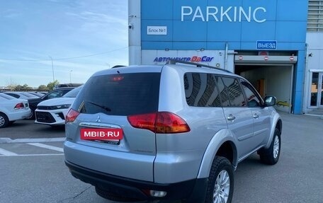 Mitsubishi Pajero Sport II рестайлинг, 2012 год, 1 979 000 рублей, 4 фотография