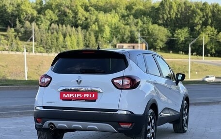 Renault Kaptur I рестайлинг, 2018 год, 1 650 000 рублей, 3 фотография