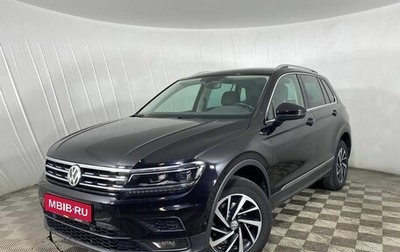 Volkswagen Tiguan II, 2018 год, 3 020 000 рублей, 1 фотография