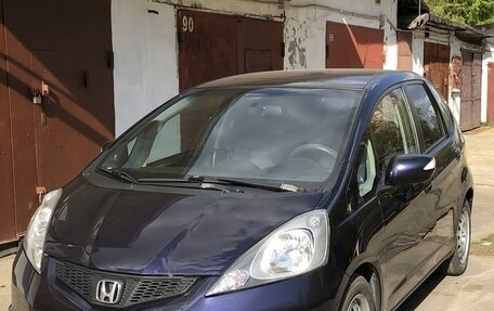 Honda Jazz II рестайлинг, 2009 год, 870 000 рублей, 1 фотография