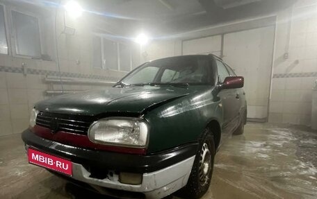 Volkswagen Golf III, 1997 год, 120 000 рублей, 1 фотография