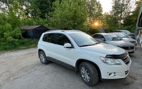 Volkswagen Tiguan I, 2008 год, 730 000 рублей, 1 фотография