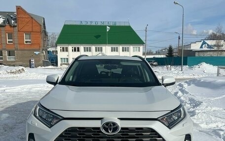 Toyota RAV4, 2020 год, 1 фотография