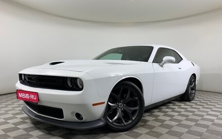 Dodge Challenger III рестайлинг 2, 2019 год, 3 910 000 рублей, 1 фотография