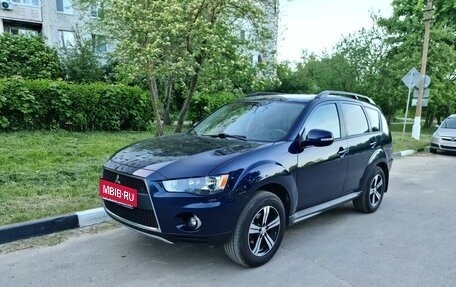 Mitsubishi Outlander III рестайлинг 3, 2011 год, 1 190 000 рублей, 1 фотография