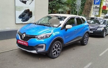 Renault Kaptur I рестайлинг, 2018 год, 1 650 000 рублей, 1 фотография