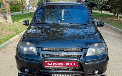 Chevrolet Niva I рестайлинг, 2010 год, 800 000 рублей, 1 фотография