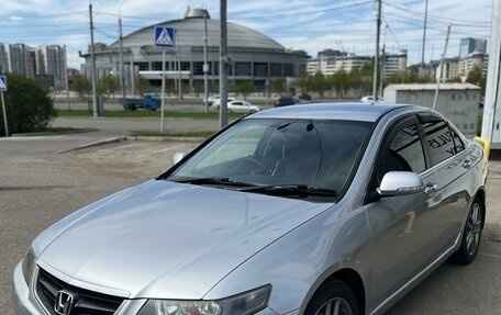 Honda Accord VII рестайлинг, 2004 год, 805 000 рублей, 1 фотография