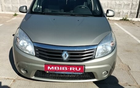 Renault Sandero I, 2011 год, 895 000 рублей, 1 фотография