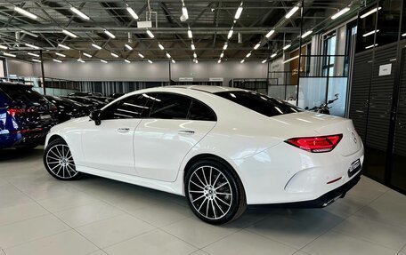 Mercedes-Benz CLS, 2018 год, 4 600 000 рублей, 2 фотография