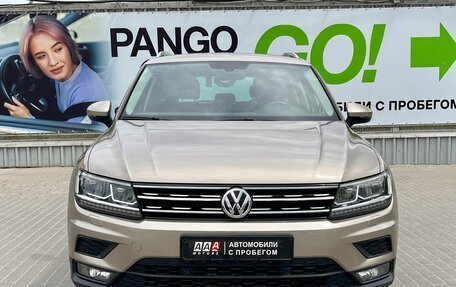 Volkswagen Tiguan II, 2017 год, 2 250 000 рублей, 2 фотография