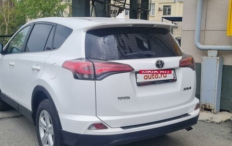 Toyota RAV4, 2019 год, 2 654 264 рублей, 2 фотография