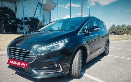 Ford S-MAX II, 2019 год, 2 270 000 рублей, 3 фотография