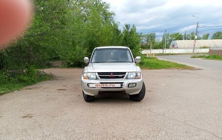 Mitsubishi Montero III, 2000 год, 830 000 рублей, 1 фотография