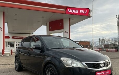 KIA cee'd I рестайлинг, 2011 год, 790 000 рублей, 1 фотография