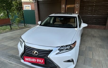 Lexus ES VII, 2015 год, 3 100 000 рублей, 1 фотография