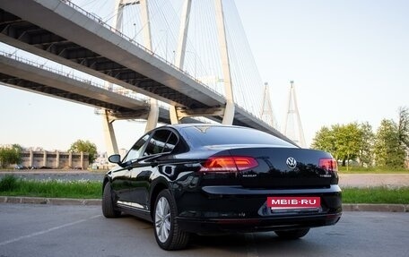 Volkswagen Passat B8 рестайлинг, 2015 год, 1 765 000 рублей, 4 фотография