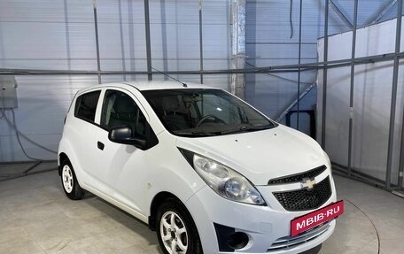 Chevrolet Spark III, 2013 год, 799 000 рублей, 3 фотография