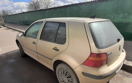 Volkswagen Golf IV, 2003 год, 260 000 рублей, 3 фотография