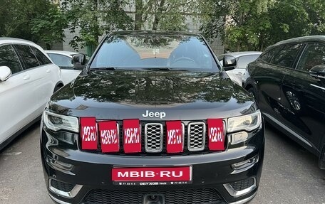 Jeep Grand Cherokee, 2018 год, 4 950 000 рублей, 1 фотография