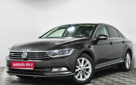 Volkswagen Passat B8 рестайлинг, 2018 год, 2 769 550 рублей, 2 фотография