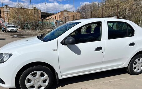 Renault Logan II, 2017 год, 920 000 рублей, 1 фотография